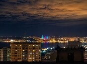 Продаётся 2-комн. вторичка 65 м², м. Ази Асланов, photo 1 from 8
