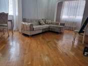 Сдаётся 2-комн. вторичка 60 м², пос. 8-й мкр, photo 1 from 8