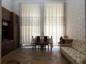 Satılır 1 otaqlı köhnə tikili 38 m², Sahil m., photo 1 from 8