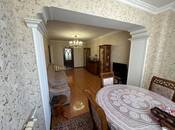 Продаётся 3-комн. вторичка 70 м², м. Элмляр Академиясы, photo 6 from 8