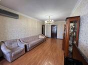 Продаётся 3-комн. вторичка 70 м², м. Элмляр Академиясы, photo 4 from 8