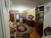 Продаётся 3-комн. вторичка 70 м², м. Низами, photo 2 from 8