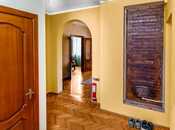Продаётся 3-комн. вторичка 70 м², м. Ичеришехер, photo 3 from 5