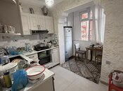 Satılır 4 otaqlı köhnə tikili 105 m², Qara Qarayev m., photo 6 from 8