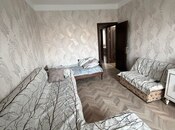 Satılır 4 otaqlı köhnə tikili 105 m², Qara Qarayev m., photo 3 from 8