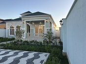 Satılır 4 otaqlı həyət evi/bağ evi 145 m², Binə q., photo 3 from 8