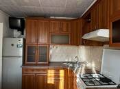 İcarəyə verilir 3 otaqlı köhnə tikili 67 m², İnşaatçılar m., photo 2 from 8