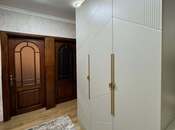 Satılır 3 otaqlı köhnə tikili 75 m², İnşaatçılar m., photo 8 from 8