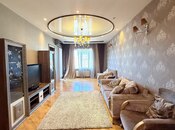 Сдаётся 4-комн. новостройка 155 м², м. Низами, photo 1 from 8