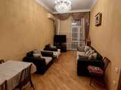 Сдаётся 2-комн. вторичка 70 м², м. Низами, photo 2 from 8