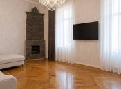 Satılır 3 otaqlı köhnə tikili 130 m², İçəri Şəhər m., photo 2 from 7