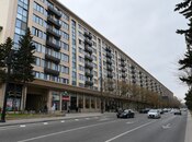 Satılır 3 otaqlı köhnə tikili 67 m², Gənclik m., photo 1 from 8