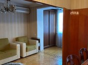 Продаётся 3-комн. вторичка 60 м², м. Низами, photo 5 from 8
