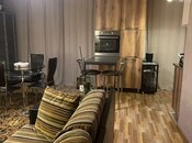 Продаётся 3-комн. вторичка 60 м², м. Элмляр Академиясы, photo 2 from 8