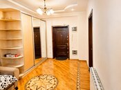 Сдаётся 3-комн. новостройка 135 м², м. 20 января, photo 2 from 8