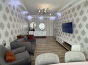 Satılır 2 otaqlı köhnə tikili 60 m², Xalqlar Dostluğu m., photo 1 from 8