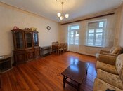 Satılır 2 otaqlı köhnə tikili 65 m², Nizami m., photo 2 from 8