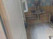 Satılır 3 otaqlı köhnə tikili 56 m², 20-ci sahə q., photo 7 from 8
