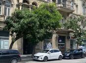 Satılır 3 otaqlı köhnə tikili 106 m², Sahil m., photo 2 from 8