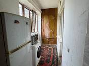 Satılır 2 otaqlı köhnə tikili 65 m², Xalqlar Dostluğu m., photo 5 from 8