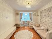 Satılır 3 otaqlı köhnə tikili 80 m², İnşaatçılar m., photo 2 from 8