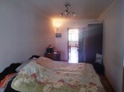 Satılır 2 otaqlı köhnə tikili 45 m², Nizami m., photo 4 from 7