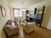 Сдаётся 2-комн. новостройка 95 м², м. Низами, photo 2 from 8