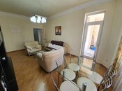 Сдаётся 2-комн. новостройка 95 м², м. Низами, photo 5 from 8