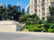 Satılır 2 otaqlı köhnə tikili 57 m², İçəri Şəhər m., photo 1 from 8