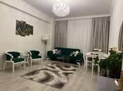 Продаётся 2-комн. новостройка 58 м², м. Кара Караев, photo 1 from 8