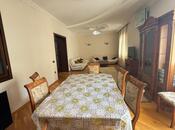 İcarəyə verilir 3 otaqlı köhnə tikili 140 m², Elmlər Akademiyası m., photo 2 from 8