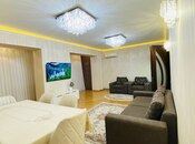 Продаётся 3-комн. вторичка 100 м², м. Элмляр Академиясы, photo 2 from 8