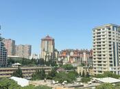 İcarəyə verilir 2 otaqlı yeni tikili 80 m², 28 May m., photo 1 from 8
