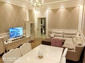 Сдаётся 2-комн. вторичка 60 м², м. Ичеришехер, photo 1 from 8