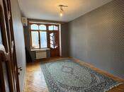 Satılır 3 otaqlı köhnə tikili 100 m², Qara Qarayev m., photo 5 from 8