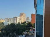 Satılır 2 otaqlı köhnə tikili 60 m², İnşaatçılar m., photo 4 from 8