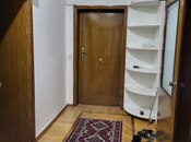 Satılır 3 otaqlı köhnə tikili 80 m², Yasamal r., photo 7 from 8