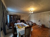 Satılır 4 otaqlı köhnə tikili 90 m², Elmlər Akademiyası m., photo 3 from 8