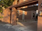 Satılır 7 otaqlı həyət evi/bağ evi 360 m², Qara Qarayev m., photo 1 from 8