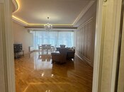 İcarəyə verilir 3 otaqlı yeni tikili 140 m², Şah İsmayıl Xətai m., photo 2 from 8