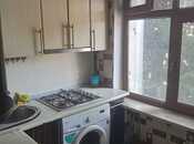 Satılır 2 otaqlı köhnə tikili 55 m², İnşaatçılar m., photo 7 from 8