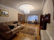 Satılır 11 otaqlı həyət evi/bağ evi 700 m², Nərimanov r., photo 4 from 8