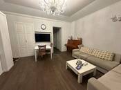 Сдаётся 2-комн. вторичка 60 м², м. Нариман Нариманов, photo 1 from 8