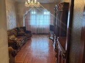 Satılır 2 otaqlı köhnə tikili 82 m², Azadlıq Prospekti m., photo 2 from 8