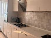 Продаётся 3-комн. вторичка 85 м², м. Нефтчиляр, photo 5 from 6