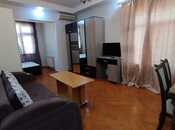 Сдаётся 2-комн. вторичка 40 м², м. Низами, photo 2 from 7