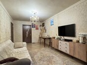 Satılır 2 otaqlı köhnə tikili 85 m², Yasamal q., photo 1 from 8
