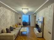 Satılır 3 otaqlı köhnə tikili 70 m², Yasamal r., photo 1 from 8