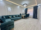 Satılır 2 otaqlı köhnə tikili 65 m², İnşaatçılar m., photo 1 from 8