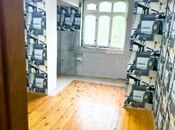 Satılır 3 otaqlı köhnə tikili 68 m², Bakıxanov q., photo 4 from 8